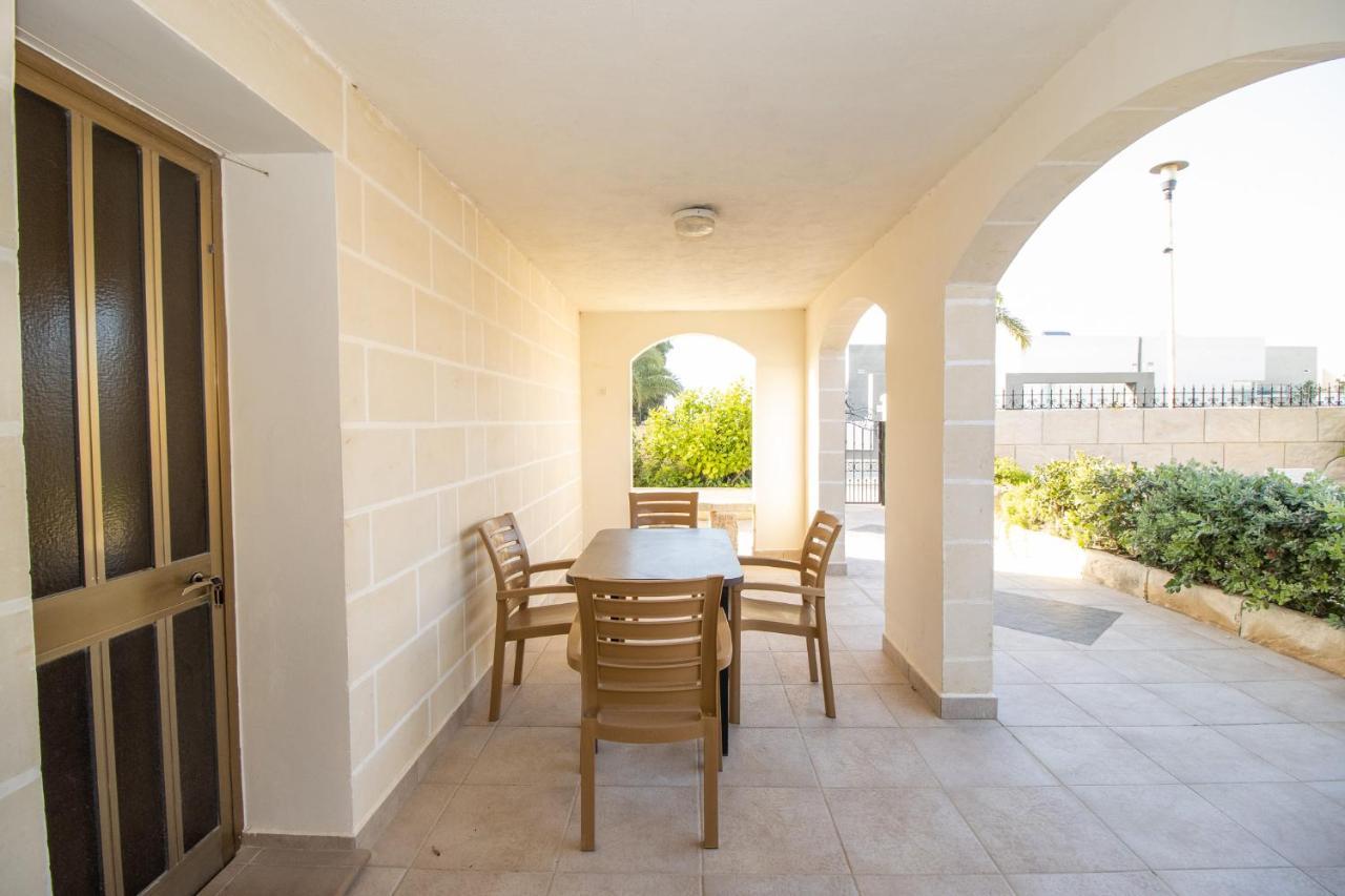 Tranquil Villa Apartments Units מליאהה מראה חיצוני תמונה