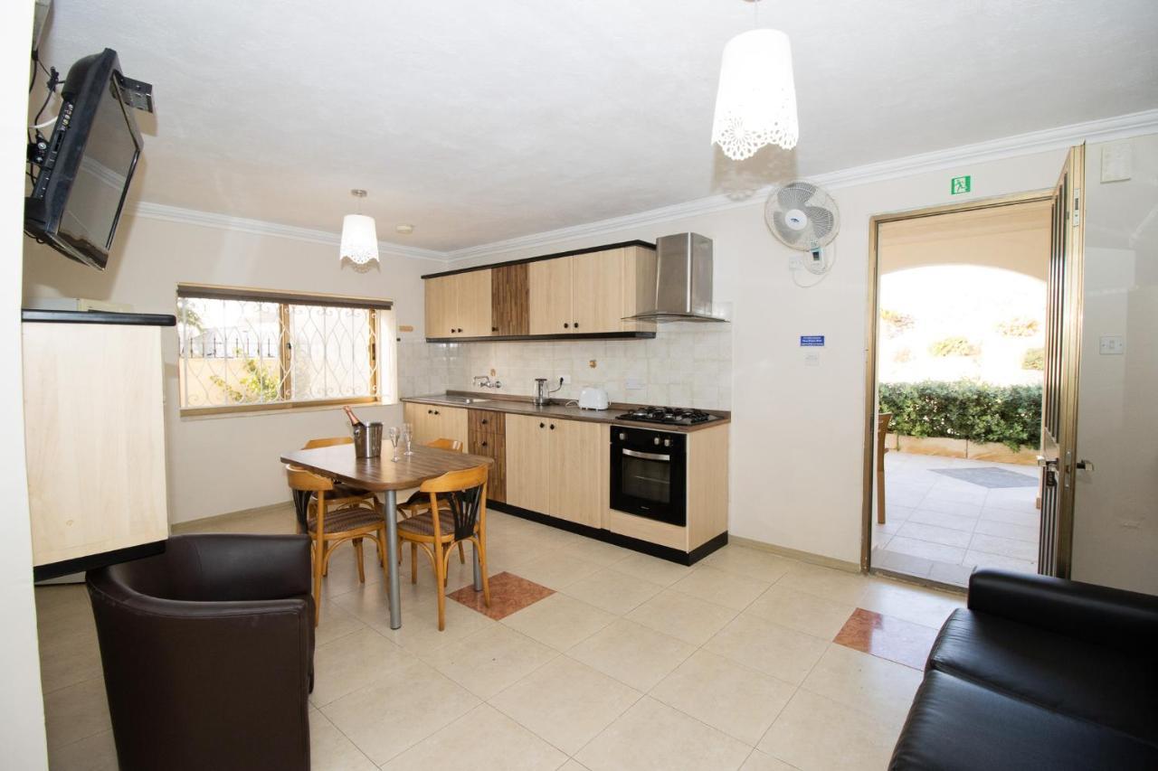 Tranquil Villa Apartments Units מליאהה מראה חיצוני תמונה