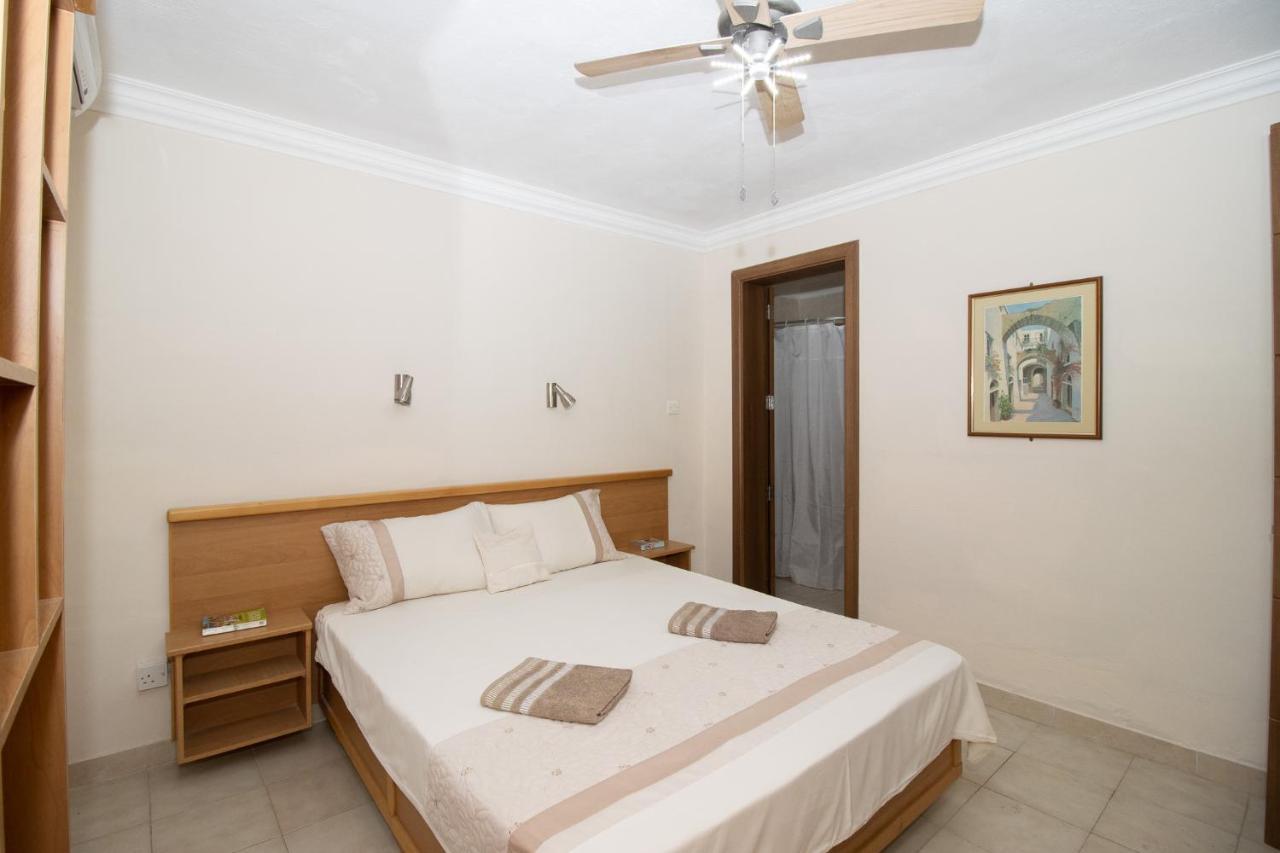 Tranquil Villa Apartments Units מליאהה מראה חיצוני תמונה