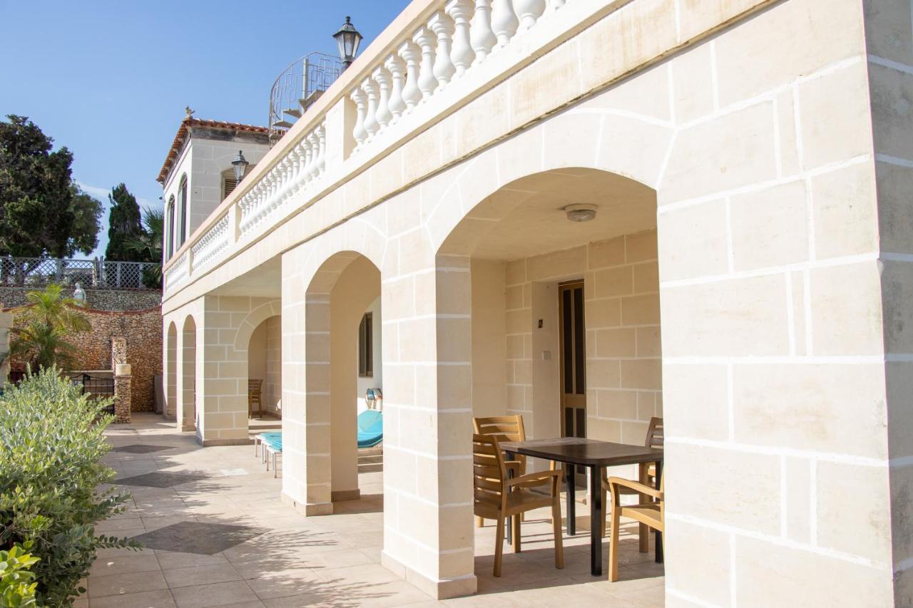 Tranquil Villa Apartments Units מליאהה מראה חיצוני תמונה