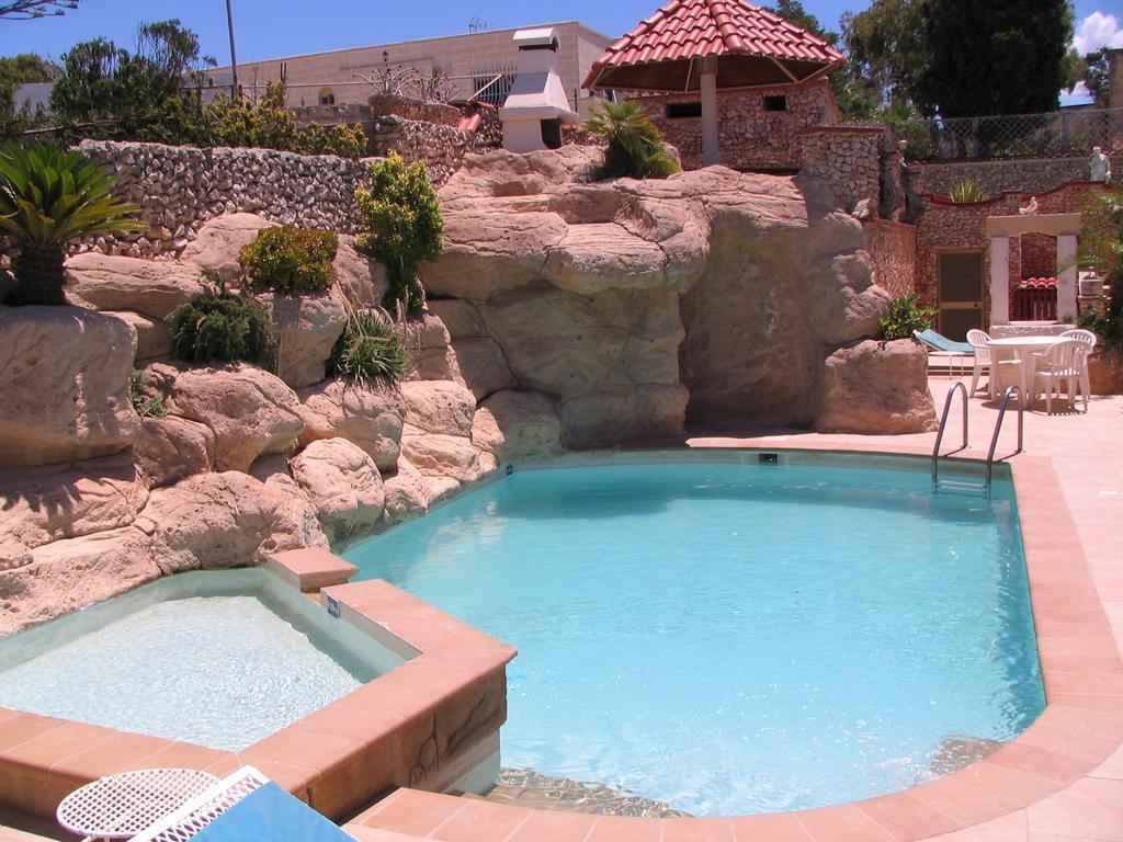 Tranquil Villa Apartments Units מליאהה מראה חיצוני תמונה