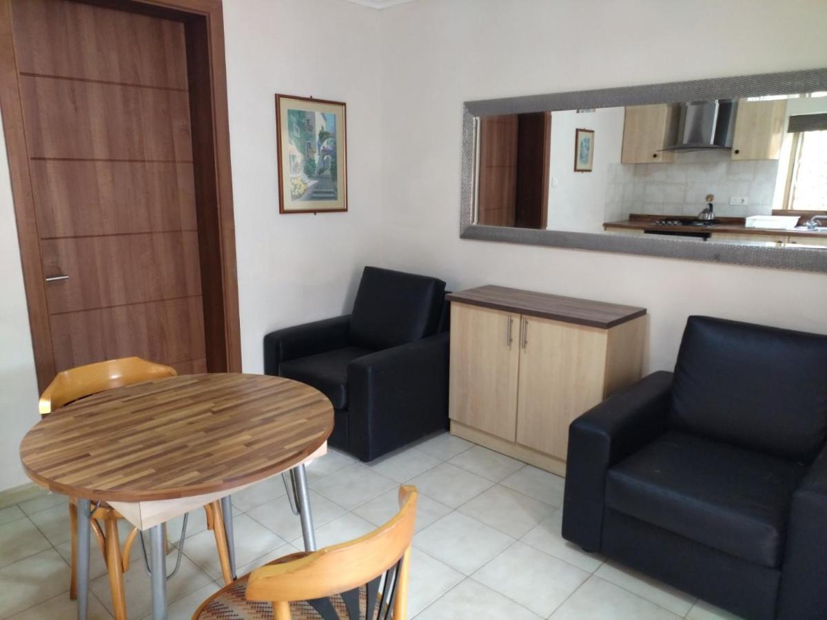 Tranquil Villa Apartments Units מליאהה מראה חיצוני תמונה